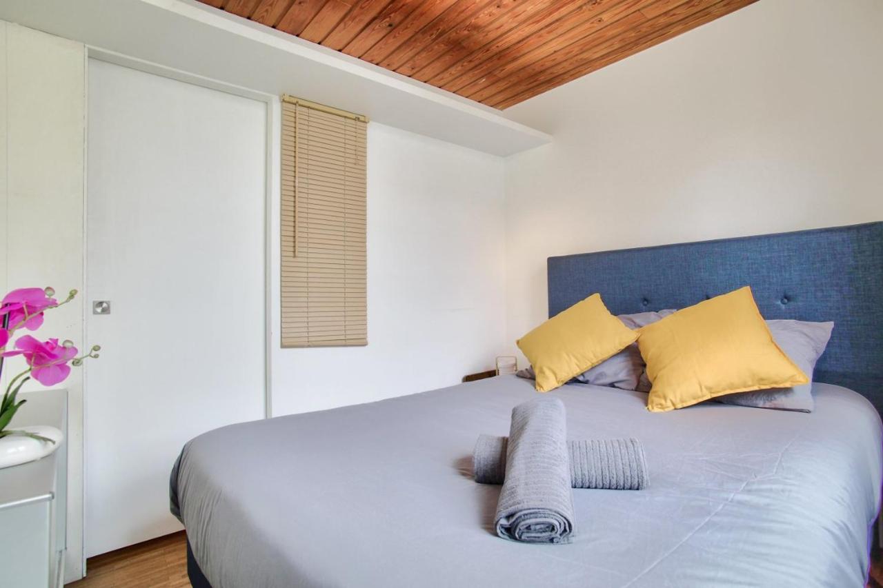 3 Bedrooms Le Marais Beauregard Parigi Esterno foto